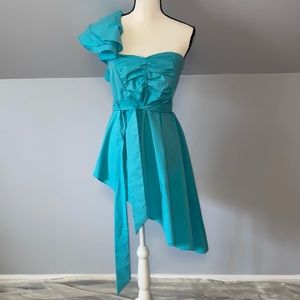 RUFFLE-SLEEVE MAXI TOP